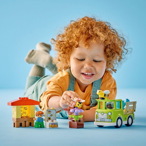 Lego Duplo 10419 Town Caring For Bees and Beehives - Afbeelding 4