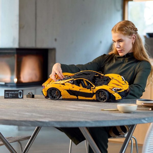 Lego Technic 42172 McLaren P1 Hypercar - Afbeelding 3