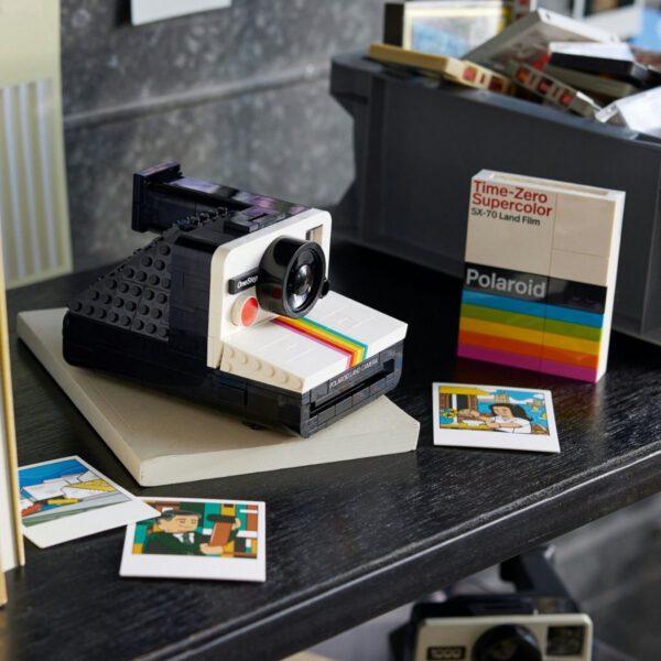 Lego Ideas 21345 Polaroid OneStep SX-70 Camera - Afbeelding 4