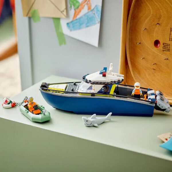 Lego City 60456 Achtervolging met Politieboot - Afbeelding 3