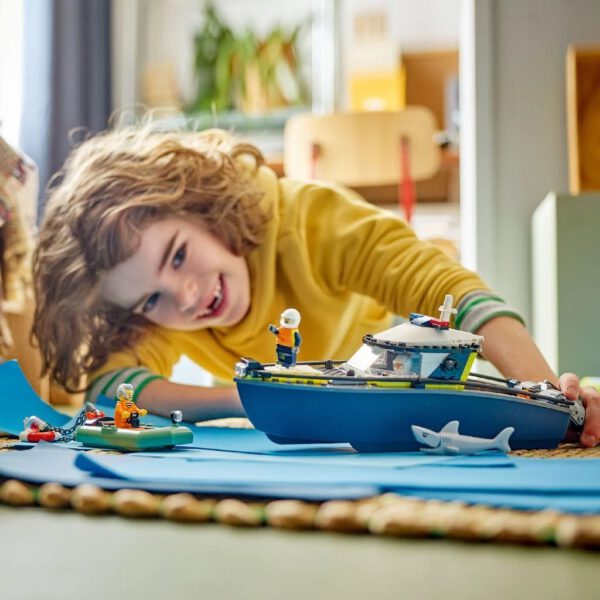 Lego City 60456 Achtervolging met Politieboot - Afbeelding 5