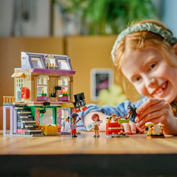 Lego Friends 42653 Muziekwinkel en Appartement - Afbeelding 5