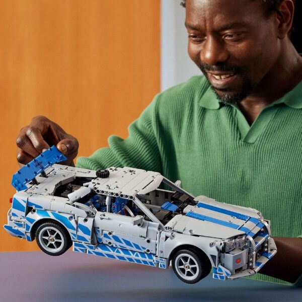 Lego Technic 42210 2 Fast 2 Furious Nissan Skyline GTR (R34) Auto - Afbeelding 5