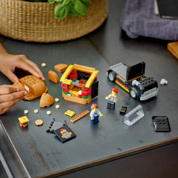 Lego City 60404 Hamburgertruck - Afbeelding 3
