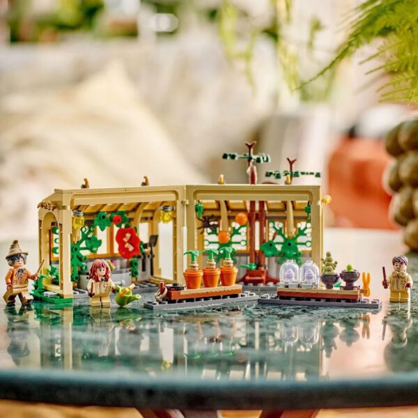 Lego Harry Potter 76445 Kasteel Zweinstein Kruidenkundeles - Afbeelding 3