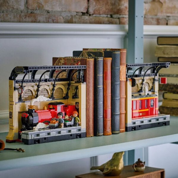 Lego Harry Potter 76450 Boekensteun De Zweinstein Express - Afbeelding 3