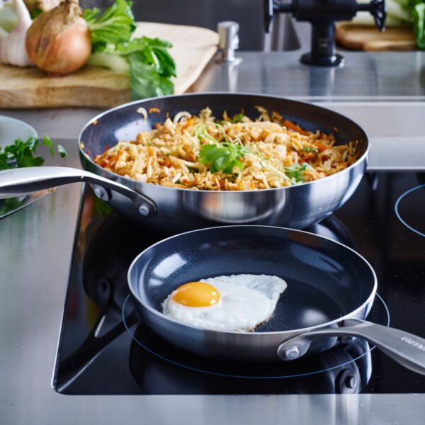 GreenPan Geneva Koekenpan 28 cm RVS/Zwart - Afbeelding 2